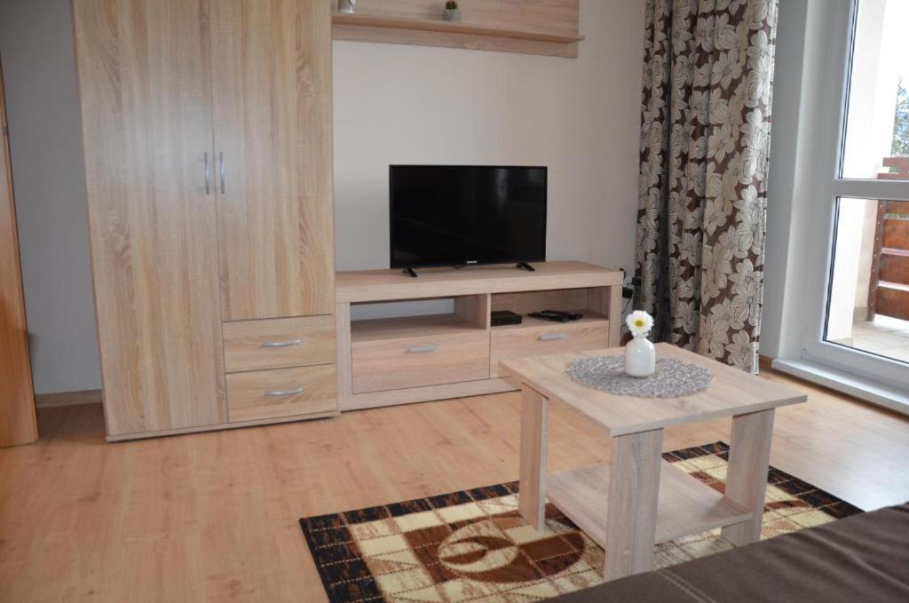 Apartman Pleso, Strbske Pleso ภายนอก รูปภาพ